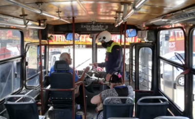 HOY / Policía municipal realiza controles en unidades de transporte público
