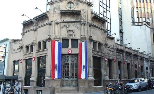 HOY / JEM solicita informes a fiscal apartado sobre caso de "boda cheta"