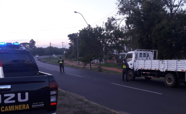 HOY / Casi mil pruebas de alcotest derivan en 56 personas demoradas
