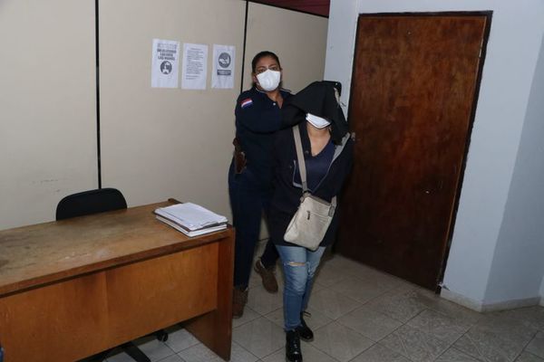 Abogados de la madre de Juliette y su padrastro solicitan suspensión de audiencia - Nacionales - ABC Color
