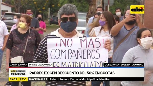 Padres exigen descuento del 50% en cuotas - ABC Noticias - ABC Color