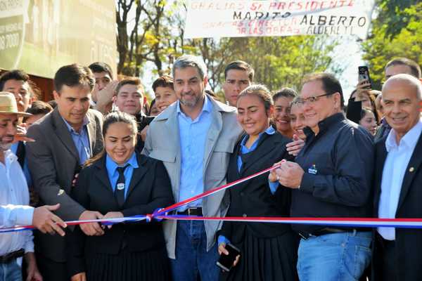 ITAIPU inauguró avenidas que dinamizarán el comercio y el tránsito vehicular en CDE