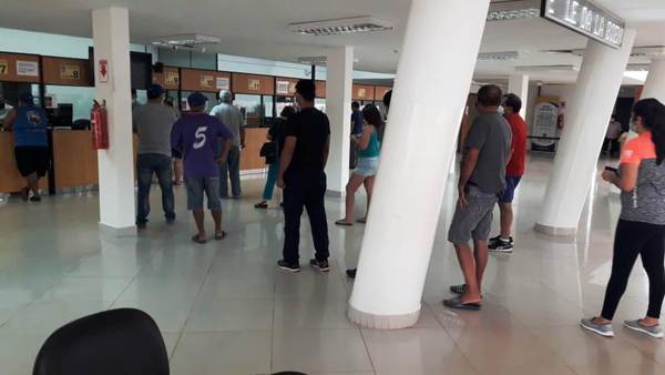 Covid-19: Municipalidad de Luque vuelve a atender a contribuyentes • Luque Noticias