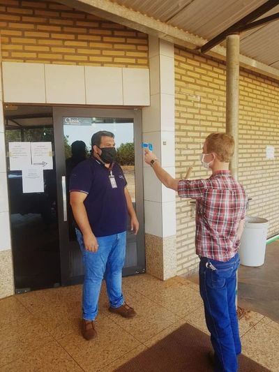 Controlarán cumplimiento de reglas sanitarias en empresas   - ABC en el Este - ABC Color