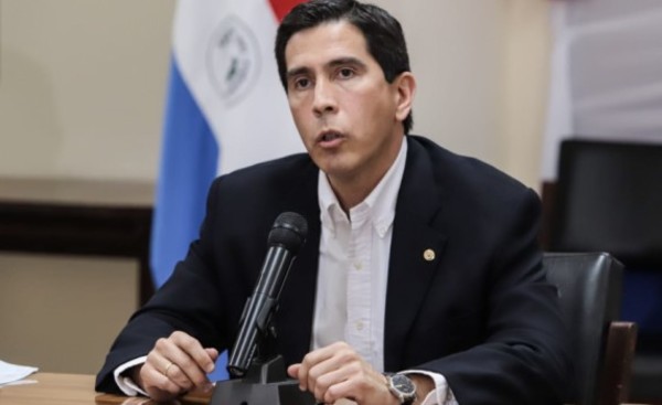 Ministro desmiente ingresos irregulares por Puente de la Amistad