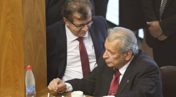 HOY / Joven amenaza vía Twitter a Calé y Nicanor: "Hay que armar un atentado estratégico"