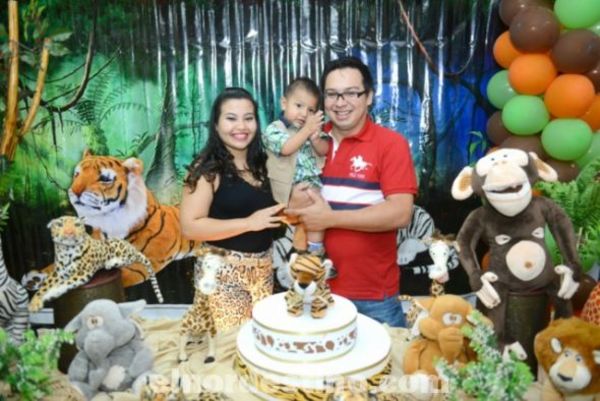 Josías Marín Giménez festejó su Primer Añito en el Salón de Eventos Planetario de Pedro Juan Caballero