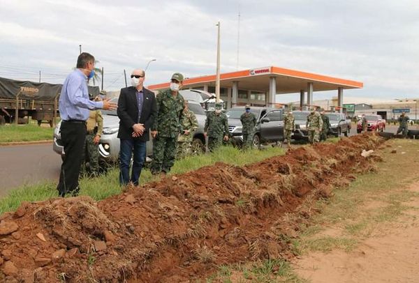 Tras disparos intimidatorios detienen a joven que cruzó frontera - Nacionales - ABC Color