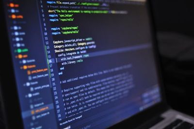 Grave denuncia: IPS habría direccionado licitación de software a una sola empresa