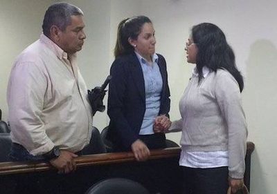 Ex docente condenada por abuso sexual pide libertad condicional