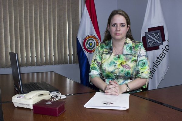 Ciudad del Este: Fiscal pide la rebeldía de un policía imputado por violencia familiar » Ñanduti