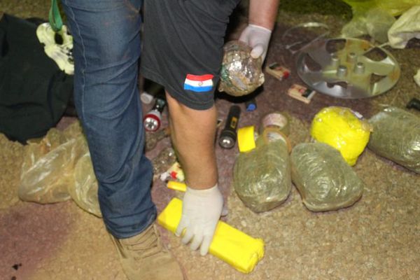 Incautan marihuana y detienen a 5 sujetos en Pacola - Nacionales - ABC Color