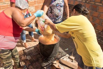 Piden ayuda al Estado para las ollas populares | Crónica