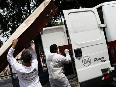 Récord de muertos en Brasil y Uruguay refuerza frontera