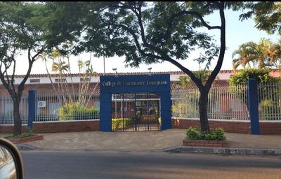 Padres insisten con descuento