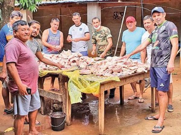 Los Ferreira y amigos reunidos por una gran causa en Atyrá