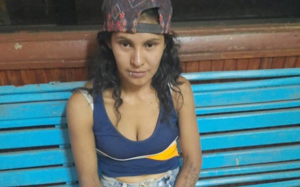Mujer hiere de una puñalada a un hombre que era buscado por homicidio desde el 2011 – Diario TNPRESS