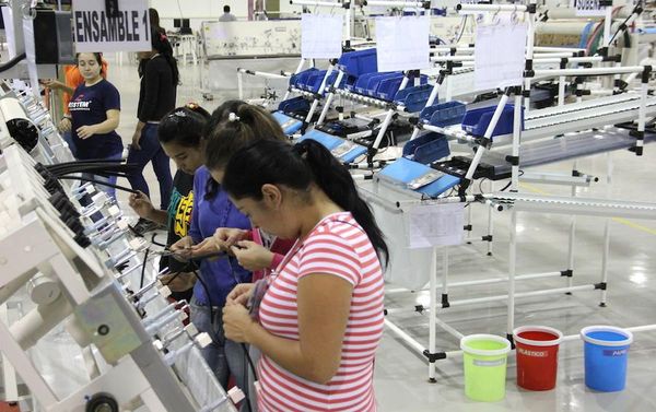 Maquiladoras esperan que exportaciones puedan recuperarse en mayo