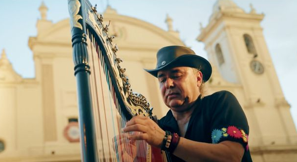 El arpa paraguaya llega a Croacia de la mano de Víctor Espínola » Ñanduti