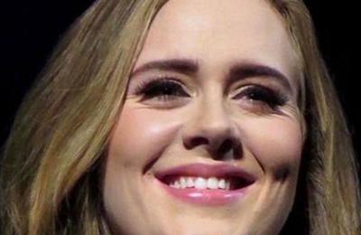 El impactante cambio físico con el que Adele sorprendió a sus fanáticos - C9N