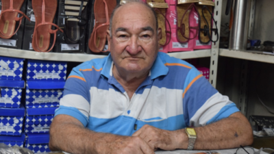Comerciantes de mercados abandonados a su suerte