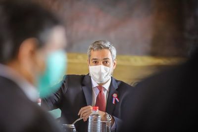 Ejecutivo crea comisión especial para supervisar compras Covid-19