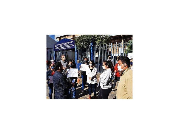 Mientras unos colegios niegan rebaja, otros acceden y atraen más alumnos