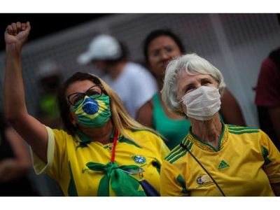 Brasil se divide en su lucha entre bloqueo y desescalada