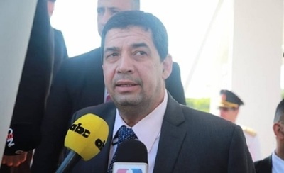 Ejecutivo pide urgente reunión con las dos cámaras y apunta a plantear nuevos préstamos