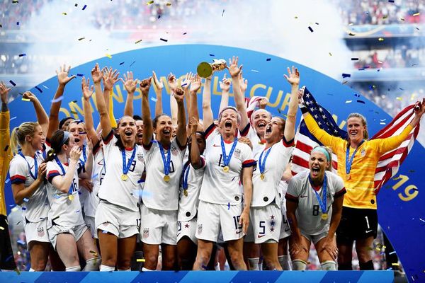 El fútbol femenino busca una salida a esta crisis - Fútbol - ABC Color