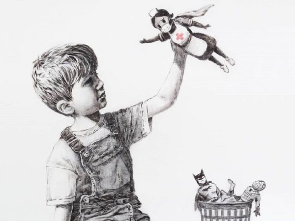 Banksy dedica un mural al trabajo de los sanitarios en un hospital inglés