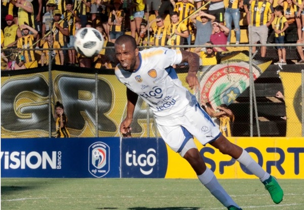La APF avanza en su protocolo para retorno del fútbol - Paraguay Informa