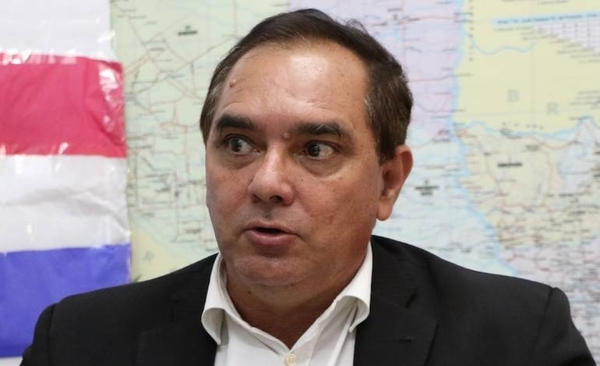 Sindicato Nacional de Directores no acompaña interpelación del Ministro Petta - .::RADIO NACIONAL::.