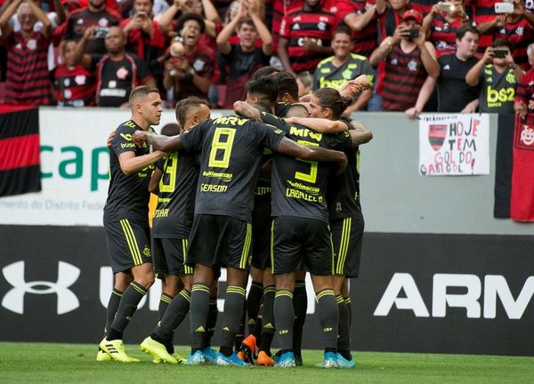 Alerta en el Flamengo de Robert Piris: 38 positivos por covid-19 - Fútbol - ABC Color