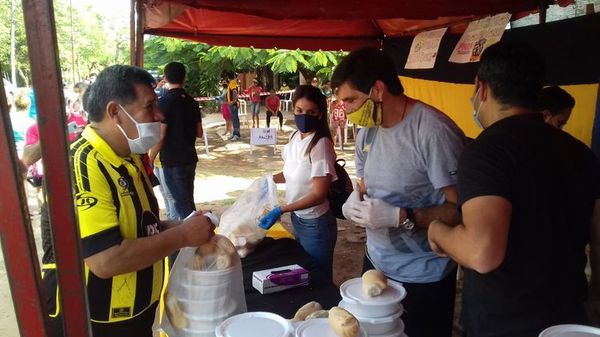 “Tembi´u legendario” emprendimiento que alimenta a cientos de familias - Guaraní - ABC Color