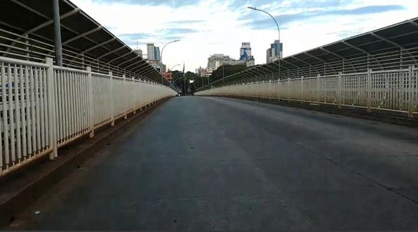 Ministra Liz Cramer “bajó el pulgar” a reapertura del Puente de la Amistad - ADN Paraguayo