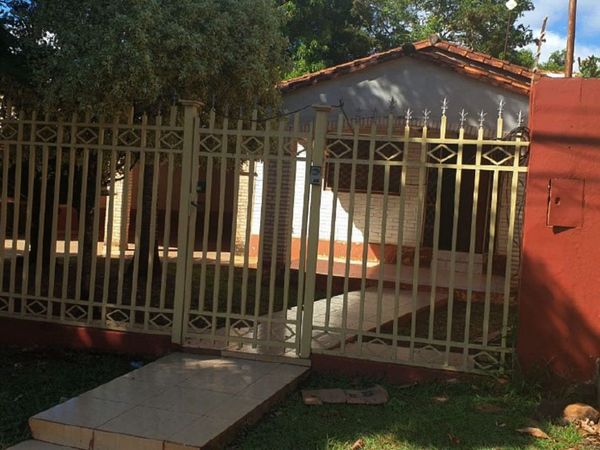 Proveedora de software millonario funciona en una casa particular