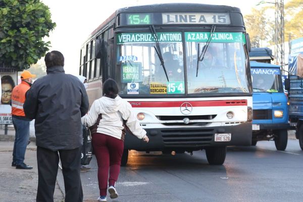 Multan a 17 empresas de transporte y habilitan número para denuncias