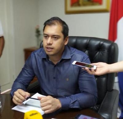 Prieto desautoriza a Barreto y desistirá de recusación