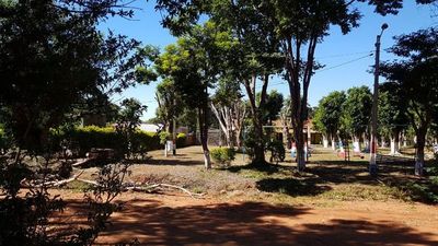 Vecinos denuncian que comuna quiere hacer USF en predio de plaza pública