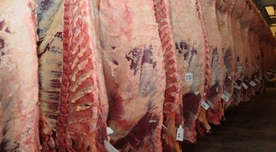 HOY / Precios altos de la carne: Supermercados afirman "no tener vela en el entierro"