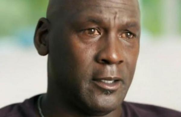 Preocupación por los ojos amarillos de Michael Jordan en el documental sobre su carrera en los Chicago Bulls - C9N