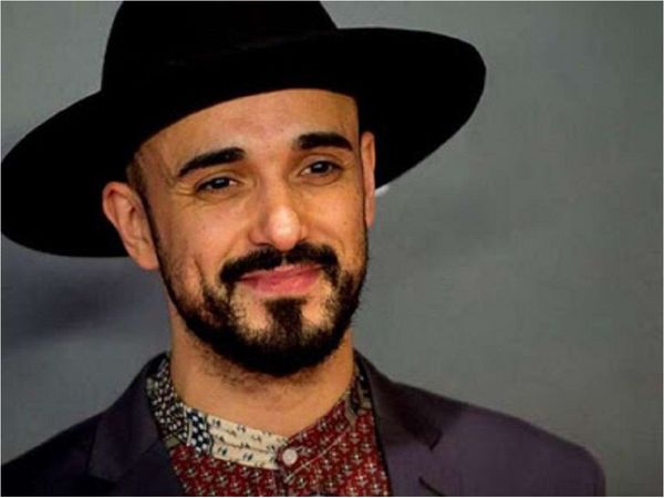 Abel Pintos se torna curioso y versátil para avanzar en la música
