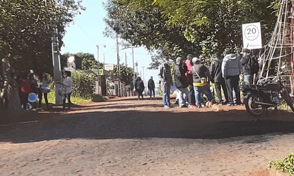 Vecinos se oponen a instalación de antena en Franco