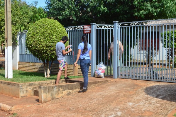 Más de 73 mil kits de alimentos llegaron a las familias de Ciudad del Este - Paraguay Informa