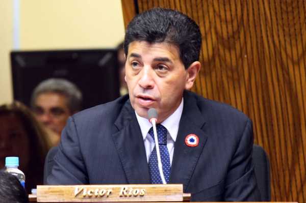 MANO A MANO CON VICTOR RÍOS: Hablar de Reforma del Estado es para crear cortina de humo - Paraguay Informa