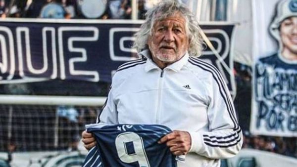 Muere el exfutbolista argentino ‘Trinche’ Carlovich - Fútbol - ABC Color