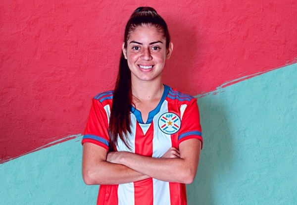 Celeste Aguilera: cuando el fútbol es la gran inspiración - Paraguay Informa