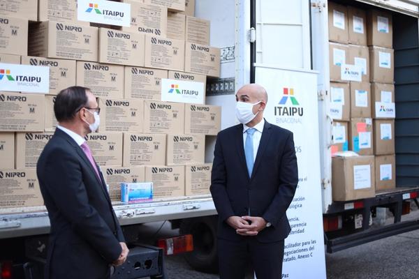 Itaipú lidera aportes al Ministerio de Salud para evitar que el COVID-19 siga propagándose - .::RADIO NACIONAL::.