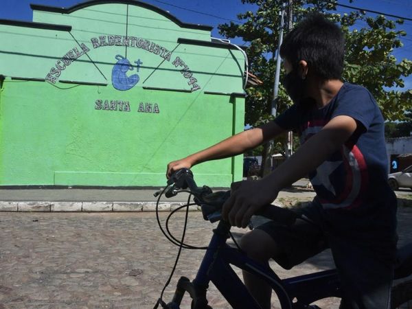 Esperan que con la interpelación, Petta se abra al diálogo educativo